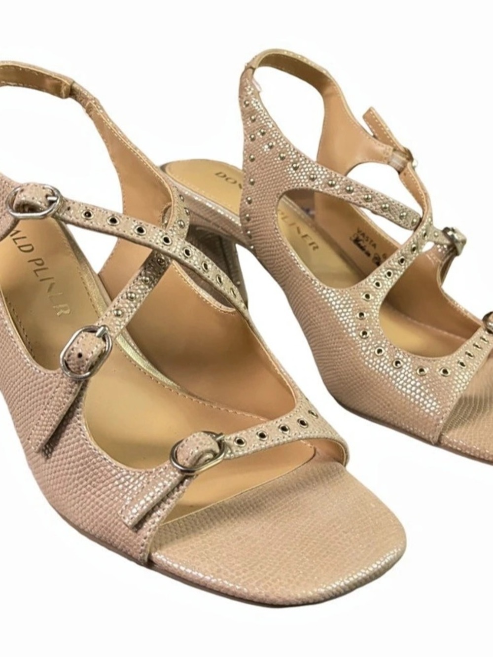 Donald Pliner Vasta Studded Heels in Pink US 6.5  New